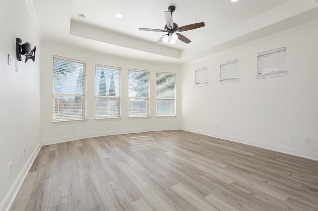 Building Photo - 14106 Summerwoods Ln