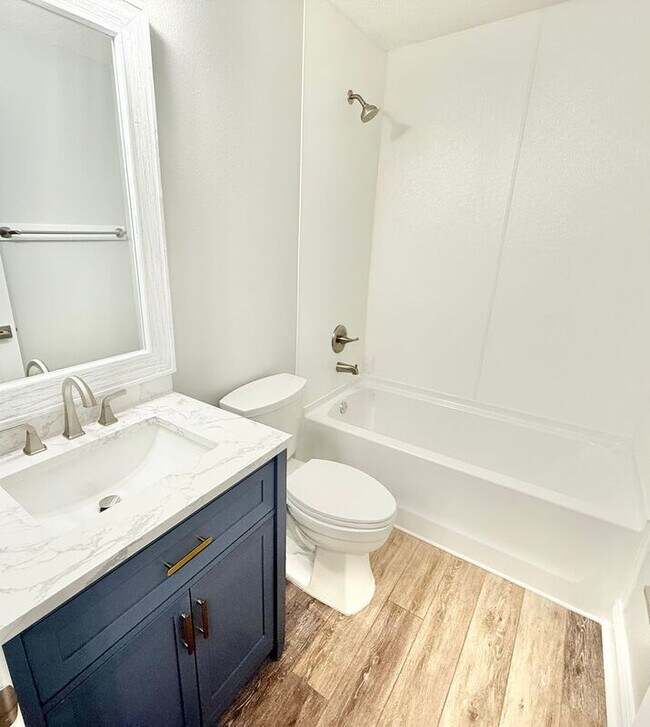 Building Photo - 4219 Crosswind Dr