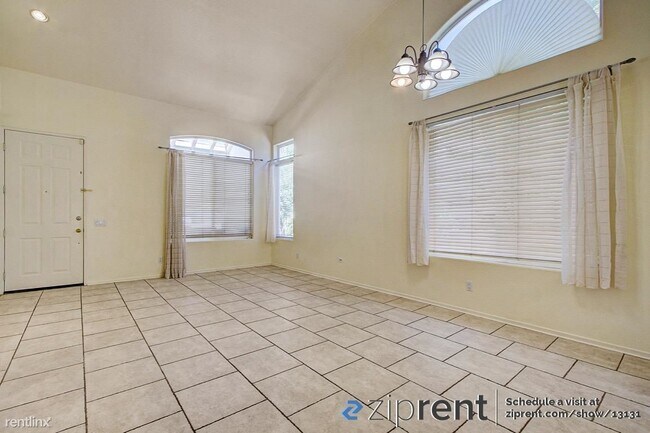 Building Photo - 4 br, 3 bath House - 18701 Caminito Pasade...