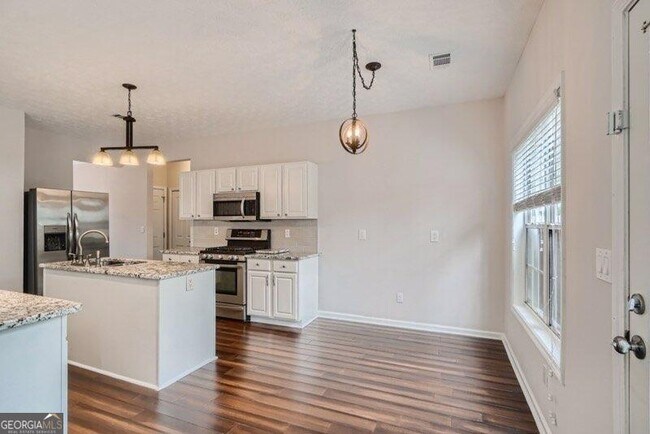 Building Photo - 843 Glen Abbey Ct