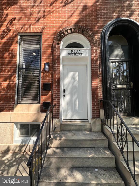 Building Photo - 1927 Druid Hill Ave