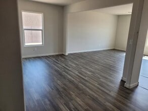 Building Photo - 13086 S Laredo Rd
