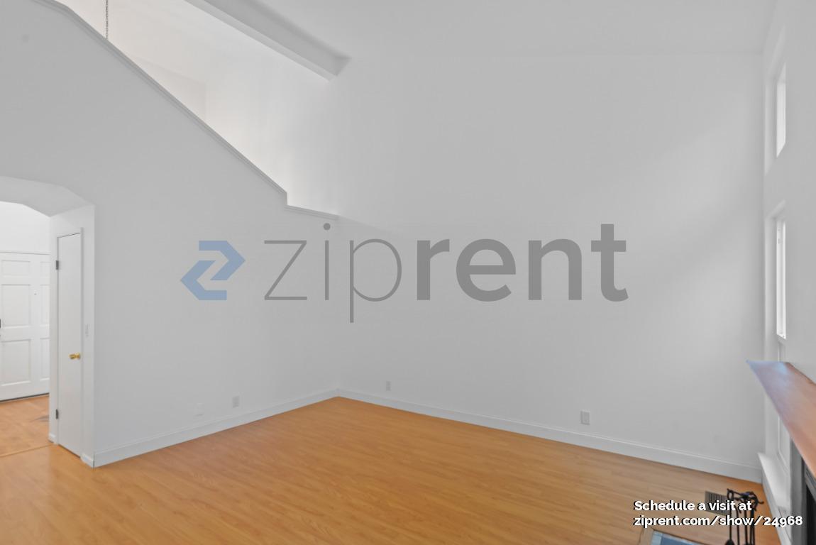 Building Photo - 7472 Tulare Hill Ln