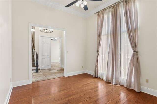 Building Photo - 421 E Honors Point Ct