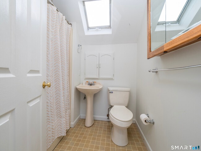 Building Photo - 38 Gregory Blvd