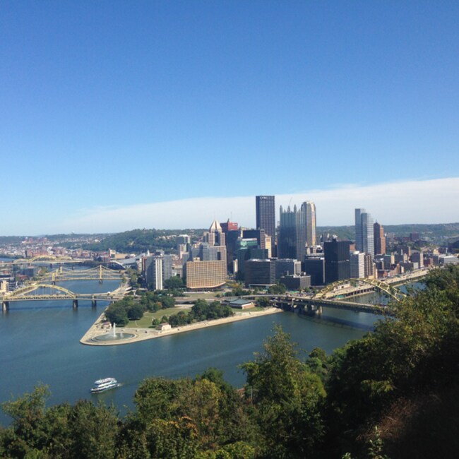 Building Photo - 313 311 Augusta St