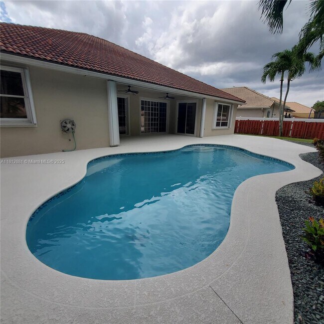 Building Photo - 2051 NW 125th Terrace