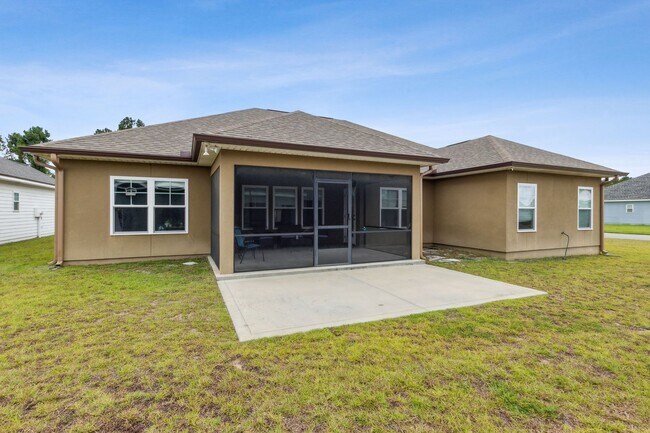 Building Photo - 3/2 newer home!