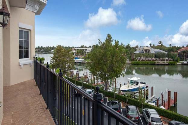 Building Photo - 1400 Gulf Shore Blvd N