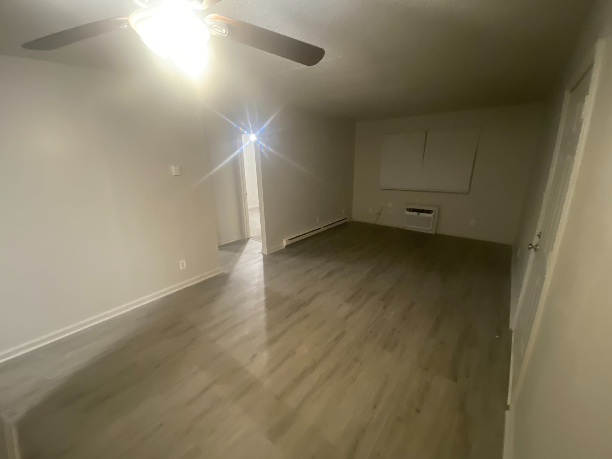 Building Photo - Room in Condo on Alamance Church Rd