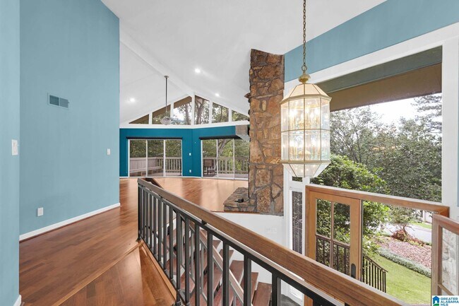Building Photo - 373 Laredo Dr