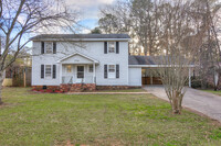 Building Photo - 3 Bedroom Augusta Home