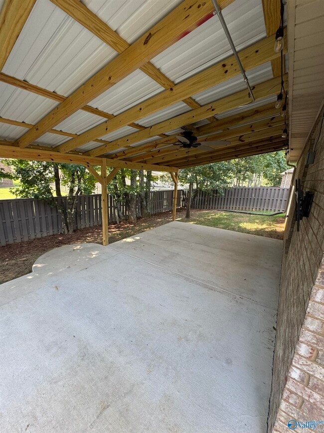 Building Photo - 603 Hudlowe Ln