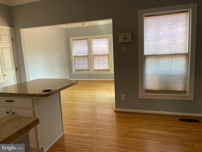 Building Photo - 11749 Batley Pl