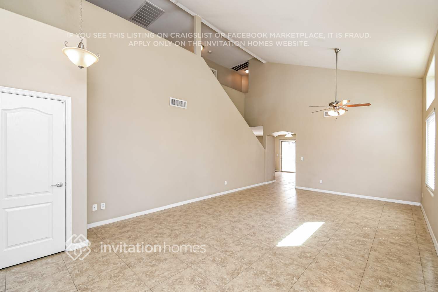 Building Photo - 2005 W Green Tree Dr