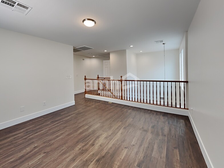 Building Photo - 7960 Capistrano Valley Ave