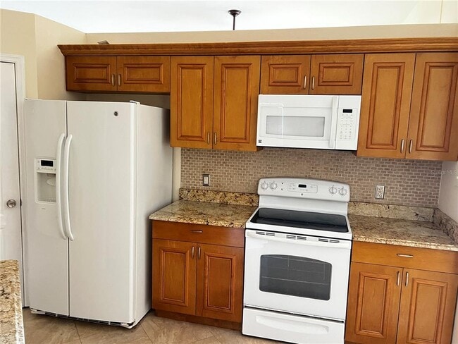 Building Photo - 6555 SW 62nd Ct