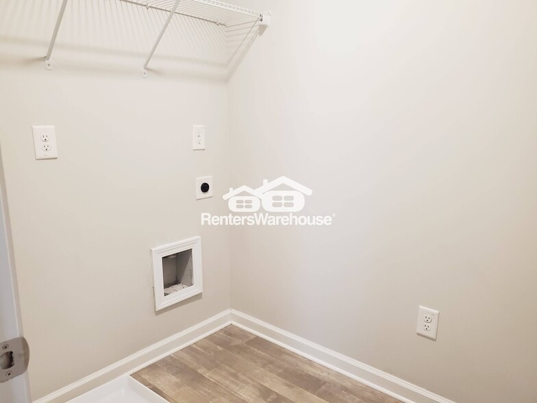 Building Photo - 1761 Orange Grove Pl