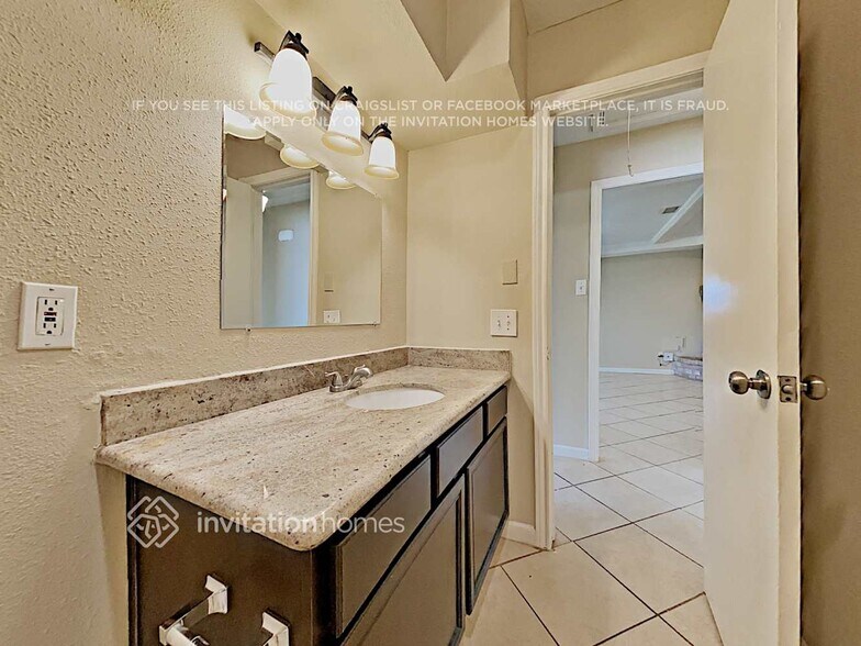 Building Photo - 3519 Sardis Ln