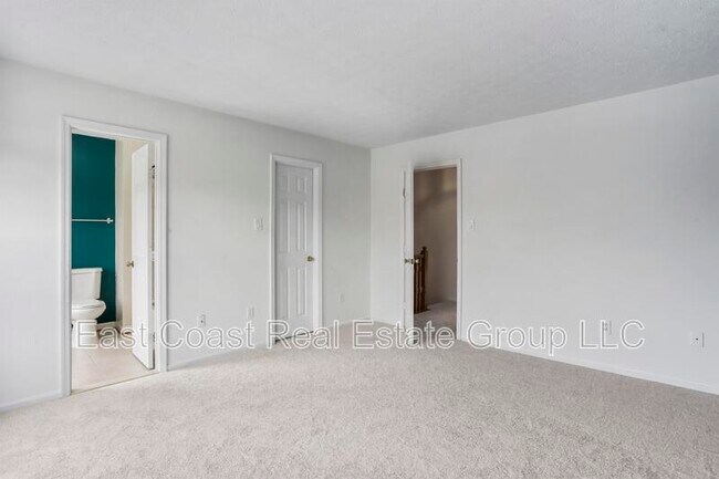 Building Photo - 5257 Earles Ct