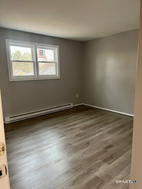 Building Photo - 20 Garland St