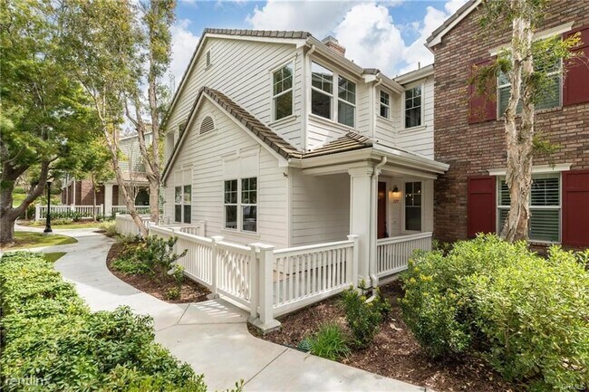 Building Photo - 3 br, 2.5 bath House - 129 Sklar St # 34