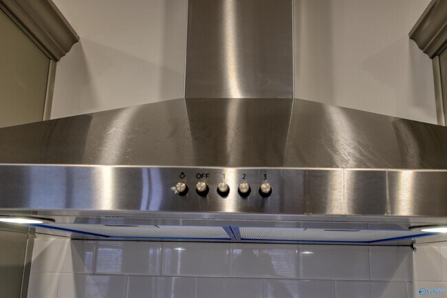 Building Photo - 22895 Ansley Dr