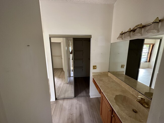 Building Photo - 22424 Thousand Pines Ln