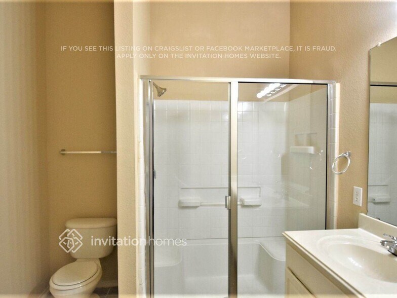 Building Photo - 1000 Pebblecreek Dr