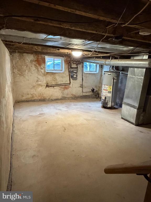 Building Photo - 1817 N Taylor St