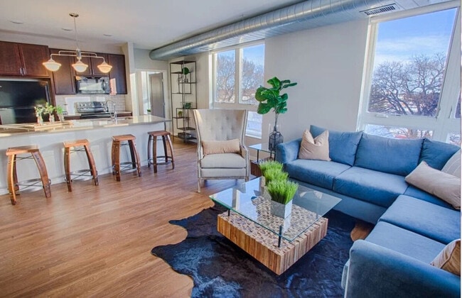 Building Photo - Woodrow