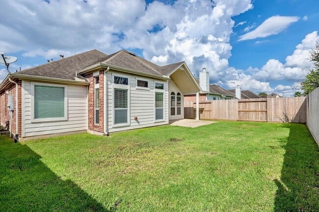 Building Photo - 30306 Castle Forest Dr