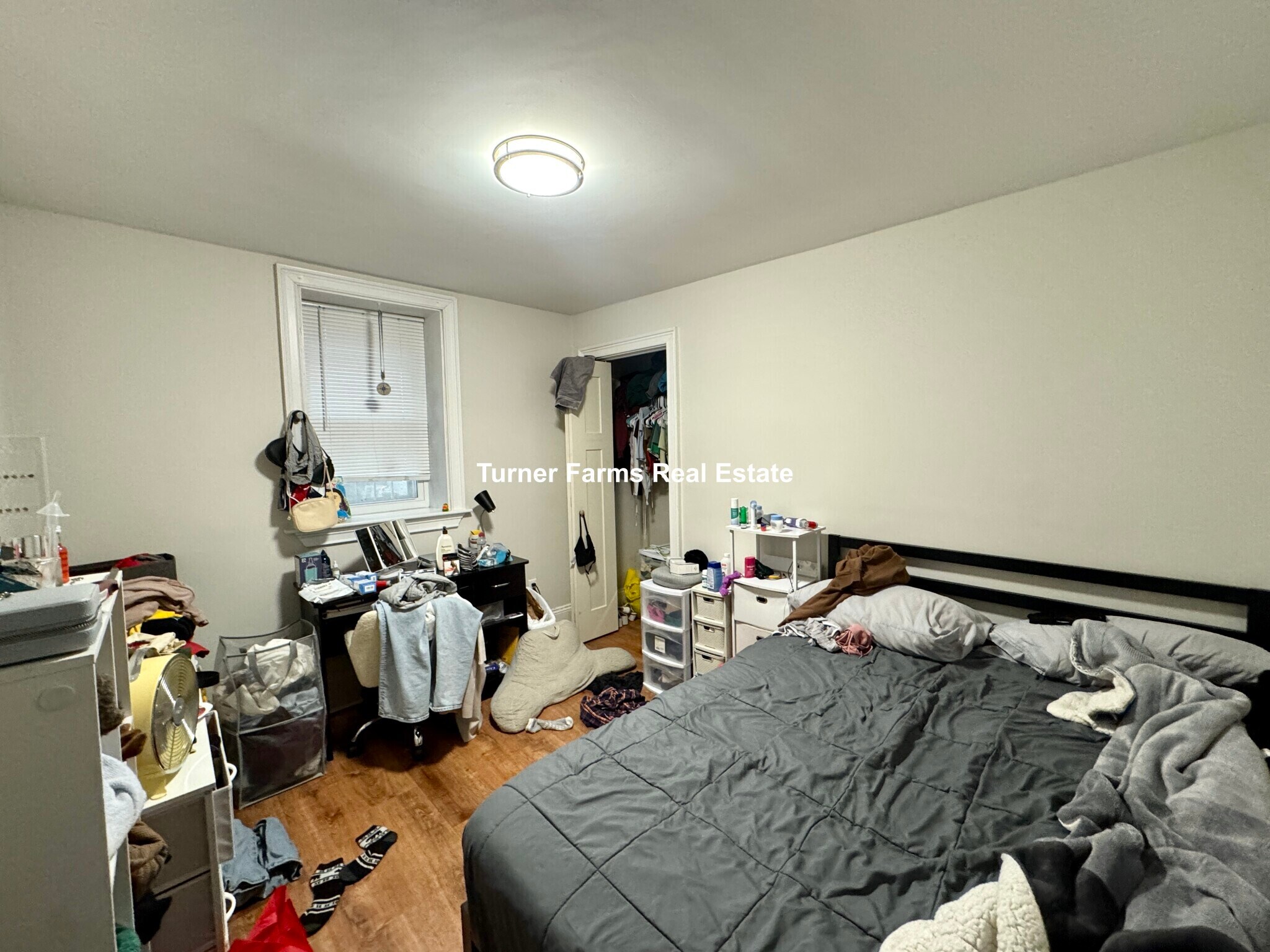 Building Photo - 719 Parker St