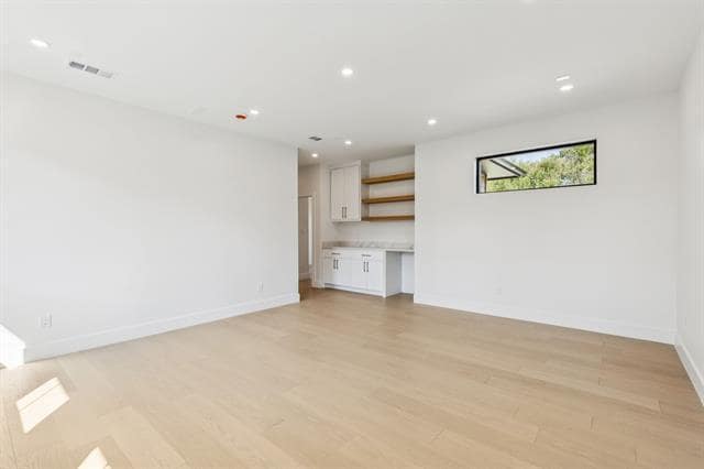 Building Photo - 3630 Mid Pines Dr