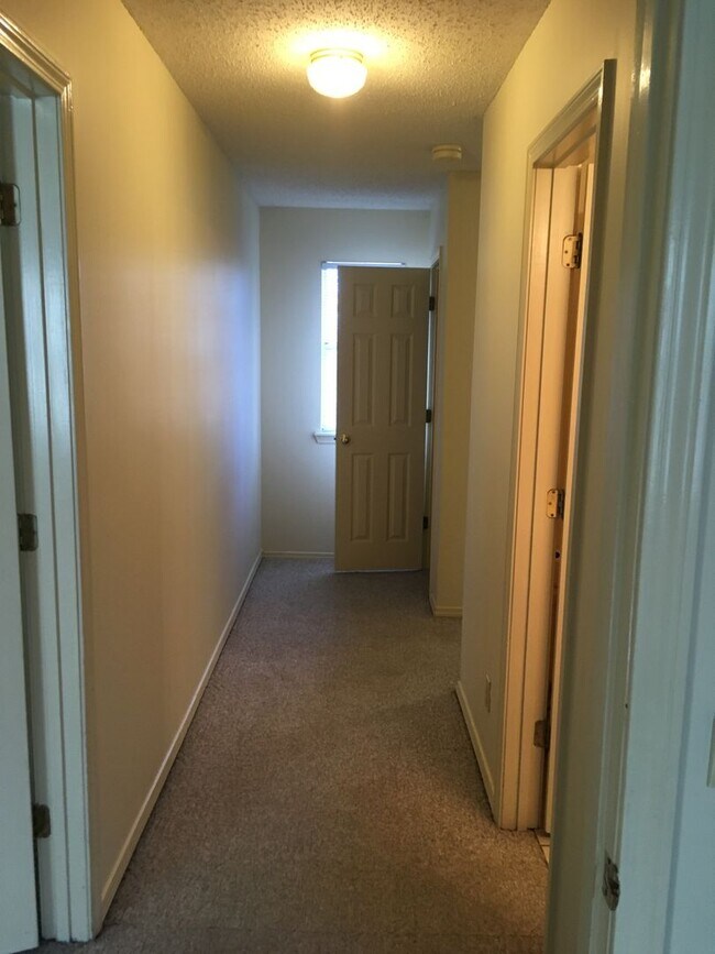 Building Photo - 73 W 16th Pl