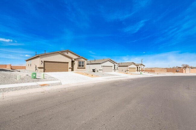 Building Photo - 88 Tome Vista Dr