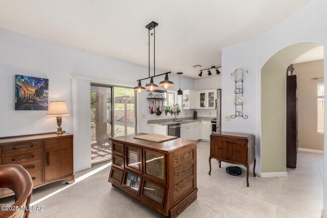 Building Photo - 39027 Furlong Ct