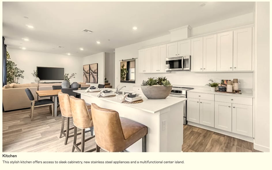 Building Photo - 4446 Buckingham Ave