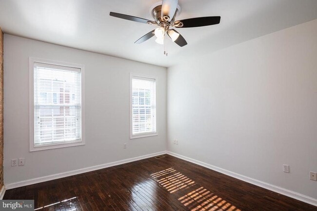 Building Photo - 618 S Newkirk St