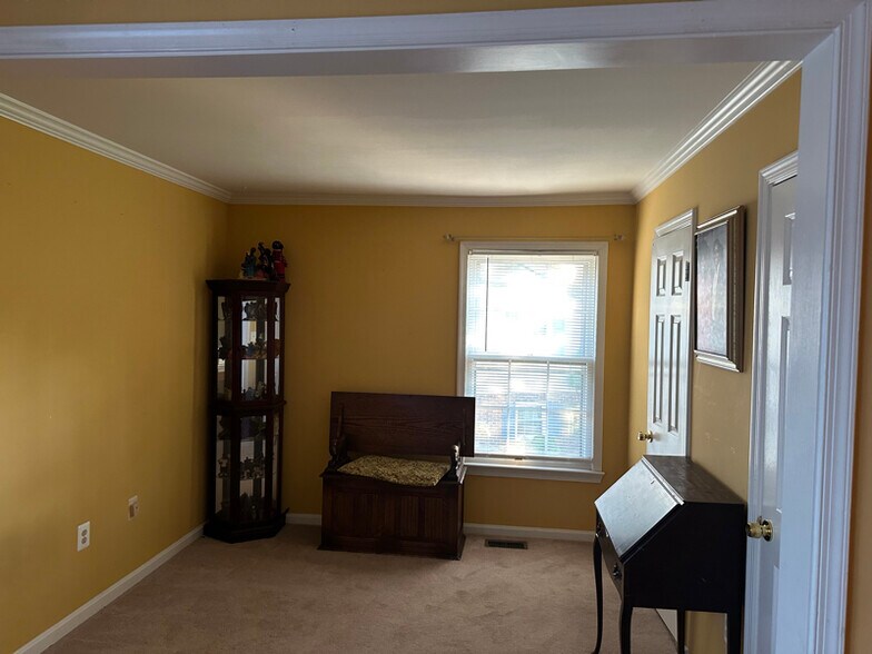 Building Photo - 7462 Brighouse Ct