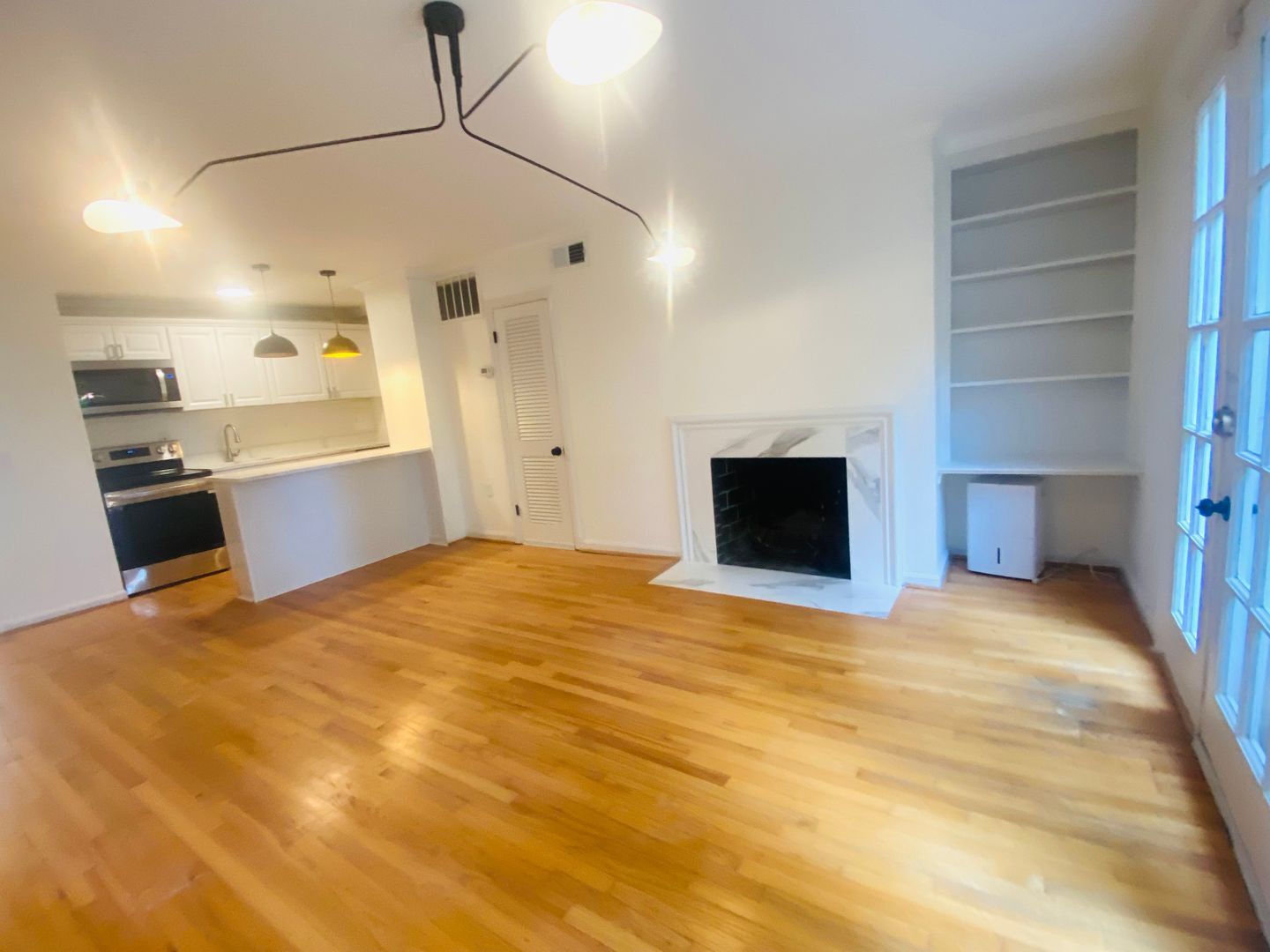 Building Photo - 2510 East Pl NW