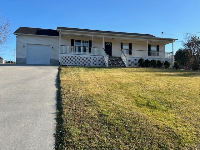 Building Photo - 230 Clover Cir