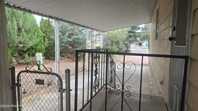 Building Photo - 10330 Manzanita Trail