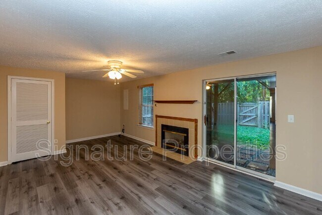 Building Photo - 506 Waters Cove Ct