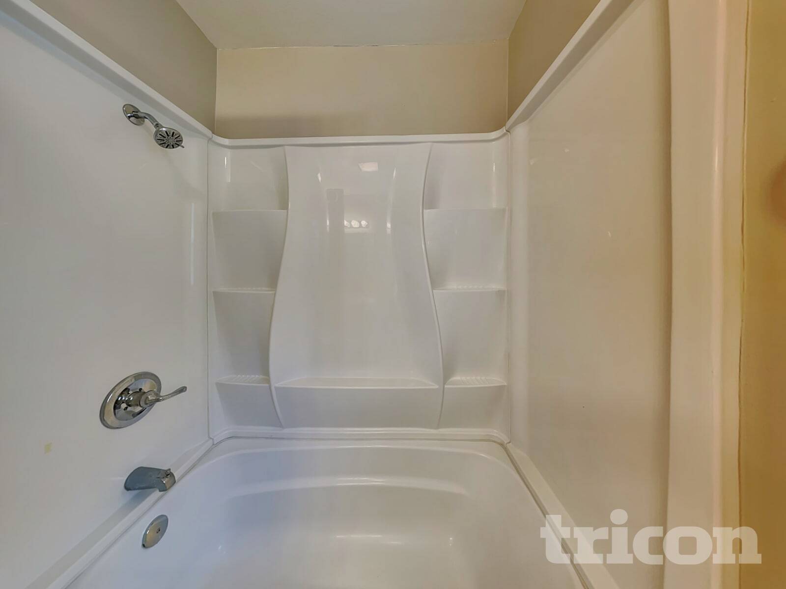 Building Photo - 2932 E 148th Ave