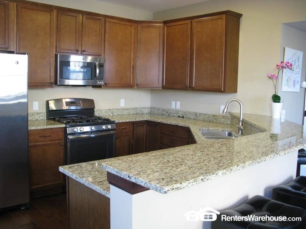 Building Photo - 9580 Madison Dr