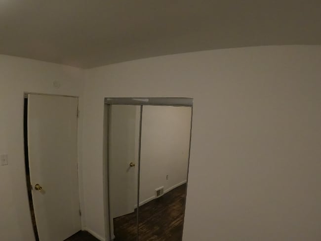 Building Photo - 9390 Appleton Ave