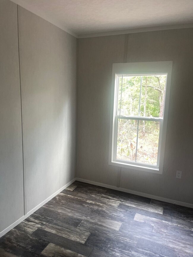 Building Photo - Luxury 3 Bedroom/ 2 Bath Mobile Home