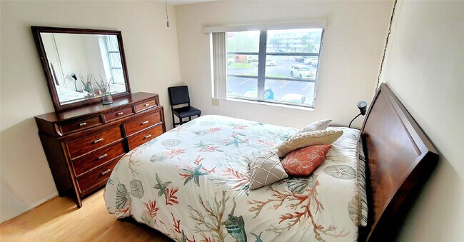 Building Photo - 2901 NW 47th Terrace