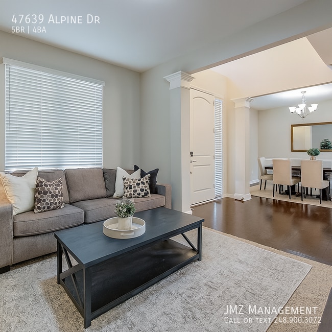 Building Photo - 47639 Alpine Dr